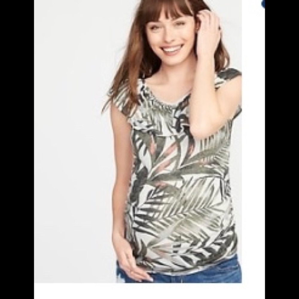 Ruffle maternity top